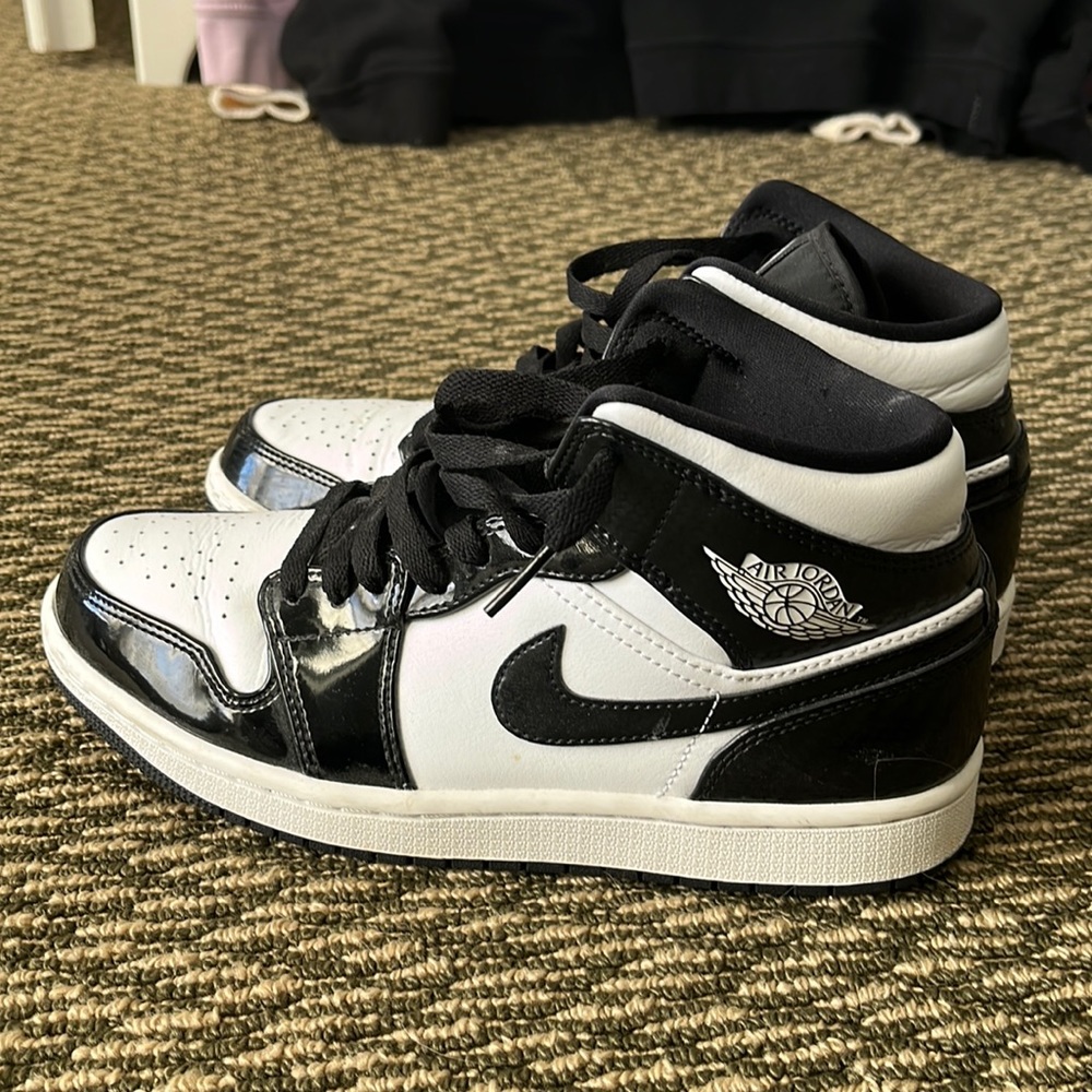 authentic black and white jordan’s